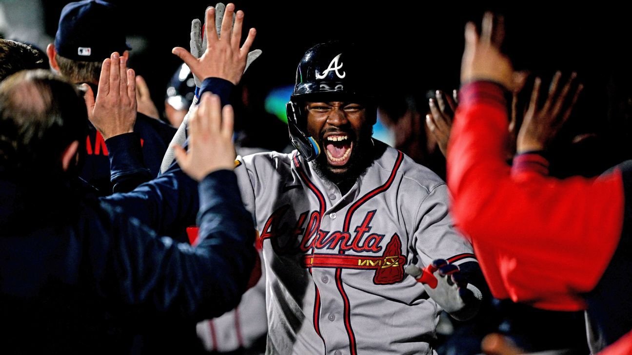 Handing out 2026 April grades to all 30 MLB teams