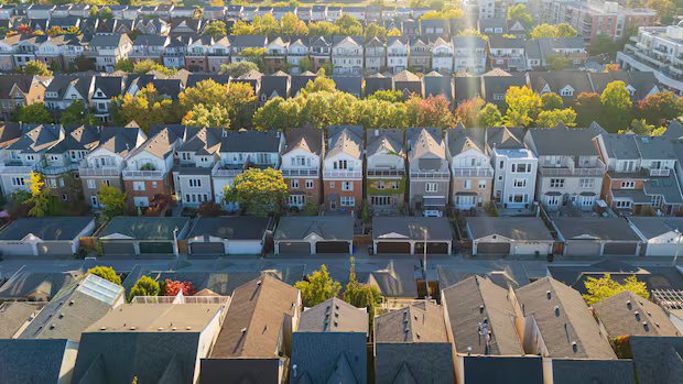 Millennials more likely to live with their parents than past generations: StatsCan report