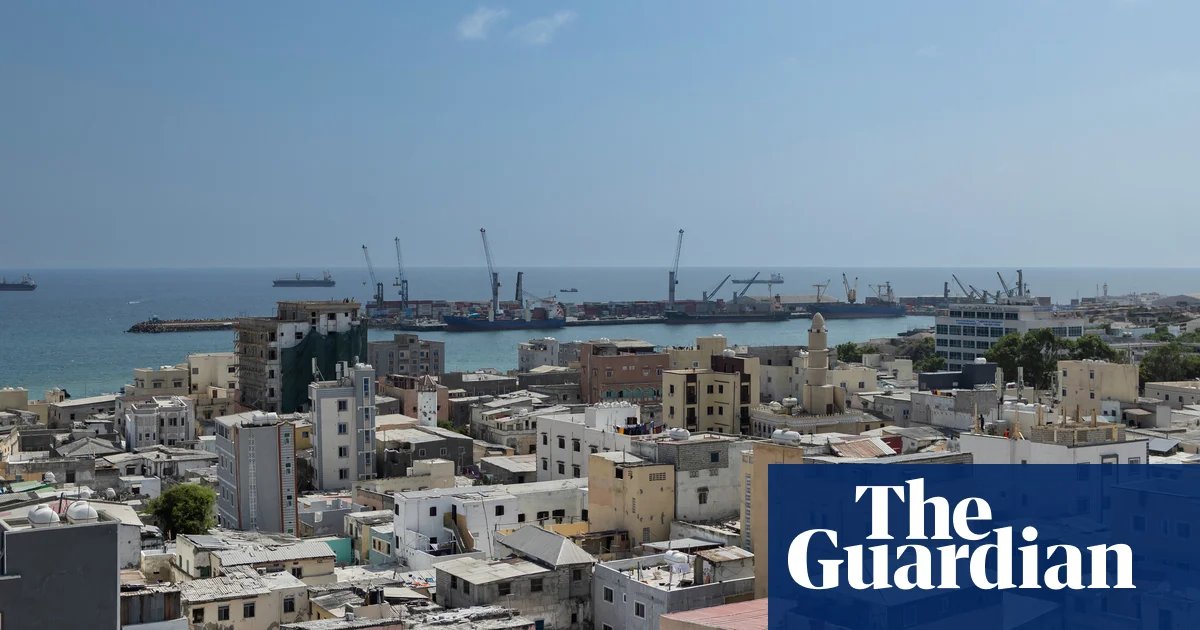 Guardian reporter and colleagues detained and beaten by Somali police | Global development