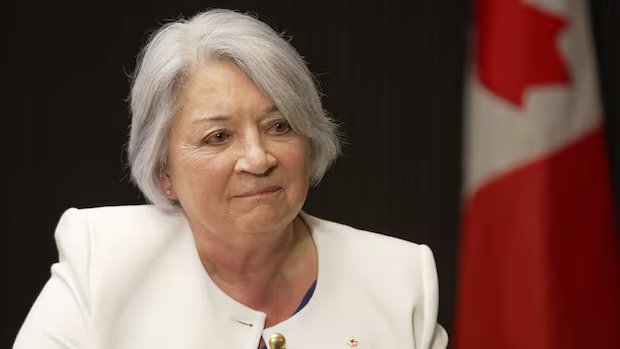 ‘Colonial thinking’: Inuit criticize backlash to Gov. Gen. Mary Simon’s brand of bilingualism