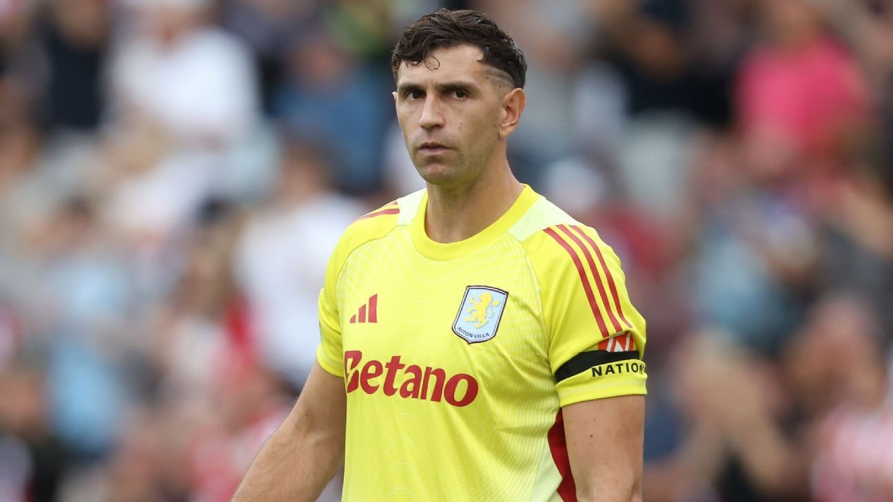 Transfer rumors, news: Liverpool look to Martinez as Alisson replacement