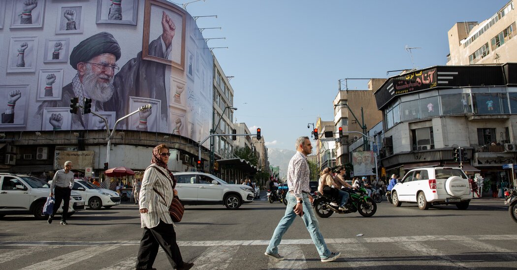 Iran War Live Updates: Trump Calls Iran’s Peace Proposal ‘Garbage’ as Cease-Fire Hangs in the Balance