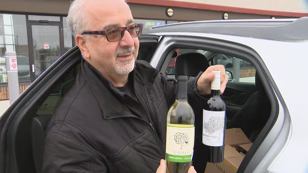 Manitoba lifts U.S. booze ban to sell off wines, liqueurs set to expire in fall