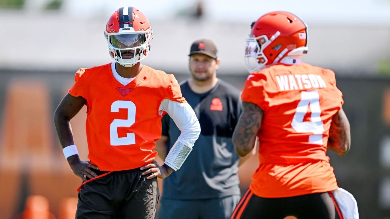 Why Browns are giving Deshaun Watson another chance to be QB1