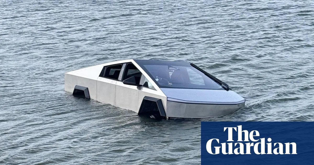 Tesla Cybertruck pulled from Texas lake after attempting ‘wade mode’ | Tesla