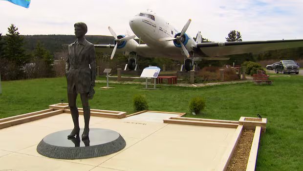 Amelia Earhart is back in Harbour Grace as stolen statue returns home