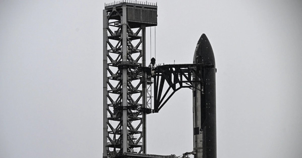 SpaceX scrubs Starship V3 rocket launch