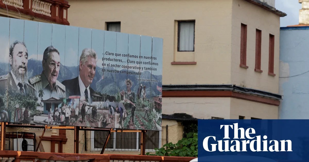 Cubans outraged at US charges against Raúl Castro as fears of military strikes grow | Cuba