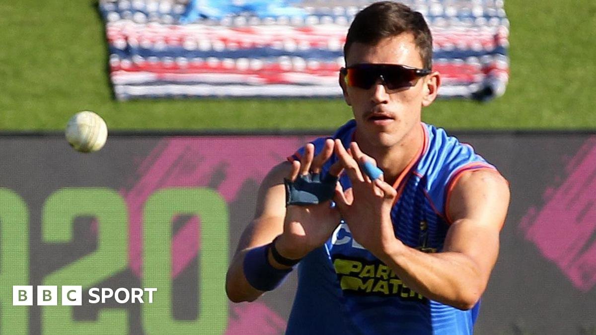 Duan Jansen: Gloucestershire sign all-rounder for six games of T20 Blast