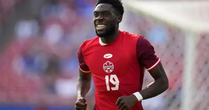 Alphonso Davies headlines Canada’s 26-player World Cup roster