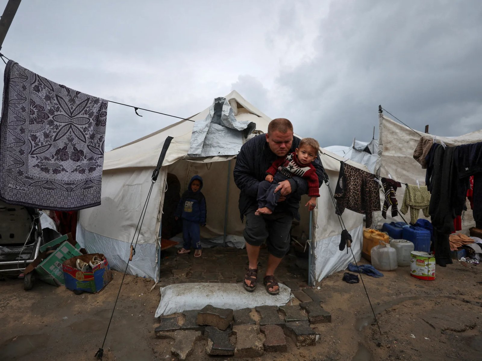 As summer approaches, skin diseases spread through Gaza’s refugee camps | Israel-Palestine conflict News