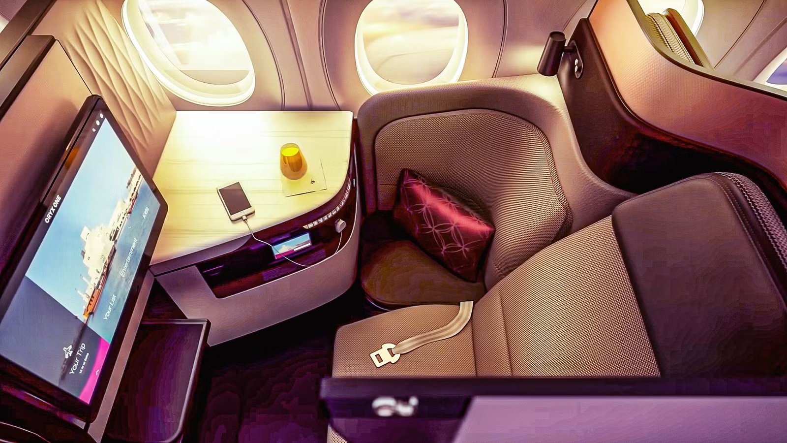 Qatar Airways QSuite Vs. Emirates Business Class: Here’s What You Actually Get For Your Money In 2026