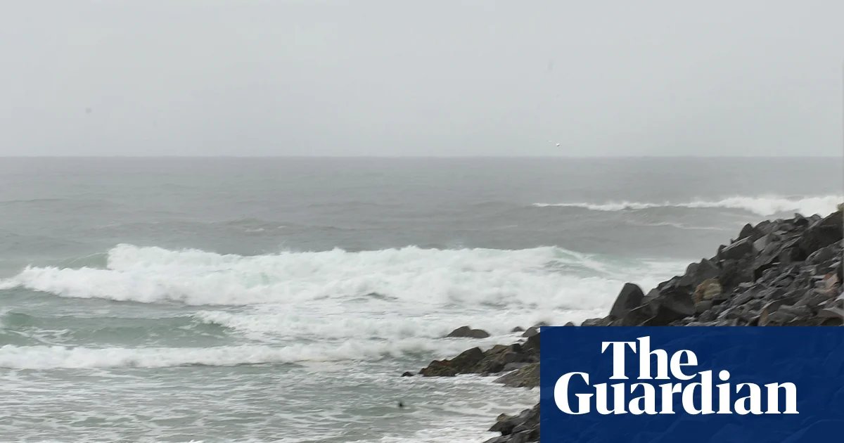 Two volunteers among three dead off NSW coast after rescue boat rolls while trying to help sinking yacht | New South Wales