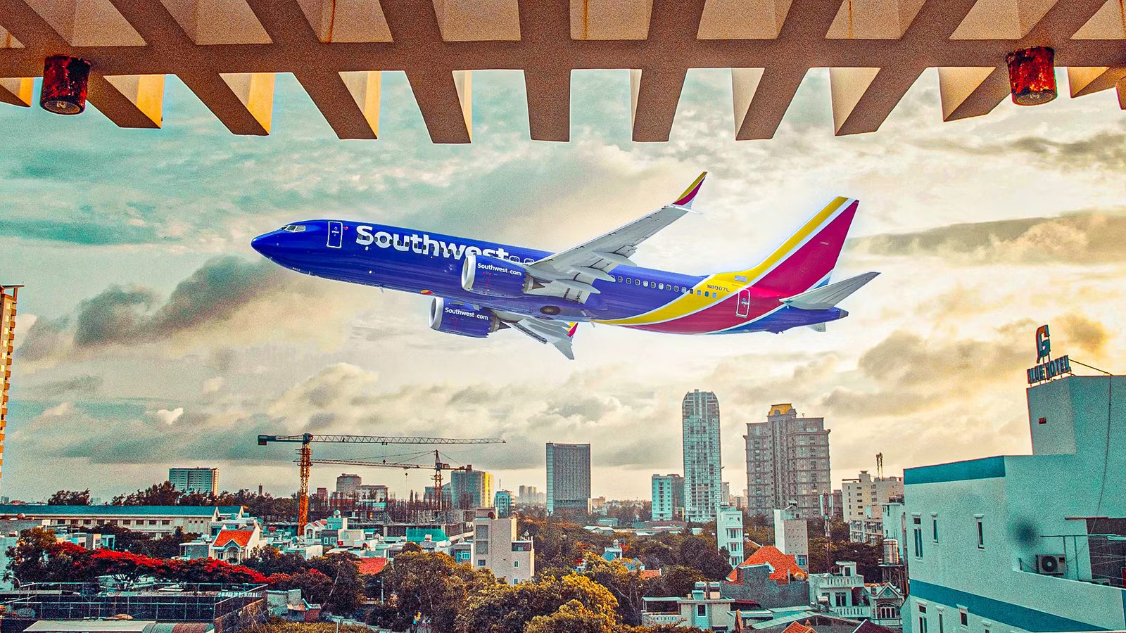 5.5-Hour Flights: Southwest Launches Longest Domestic Flight Ever From Its Busiest Airport