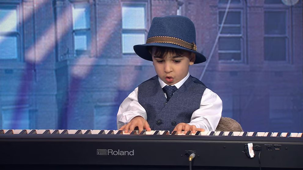 WATCH:  4-year-old piano prodigy already perfecting the tunes