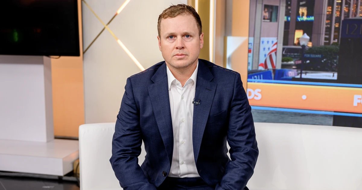 AI-generated pro-Spencer Pratt mayoral campaign videos point to a new political reality