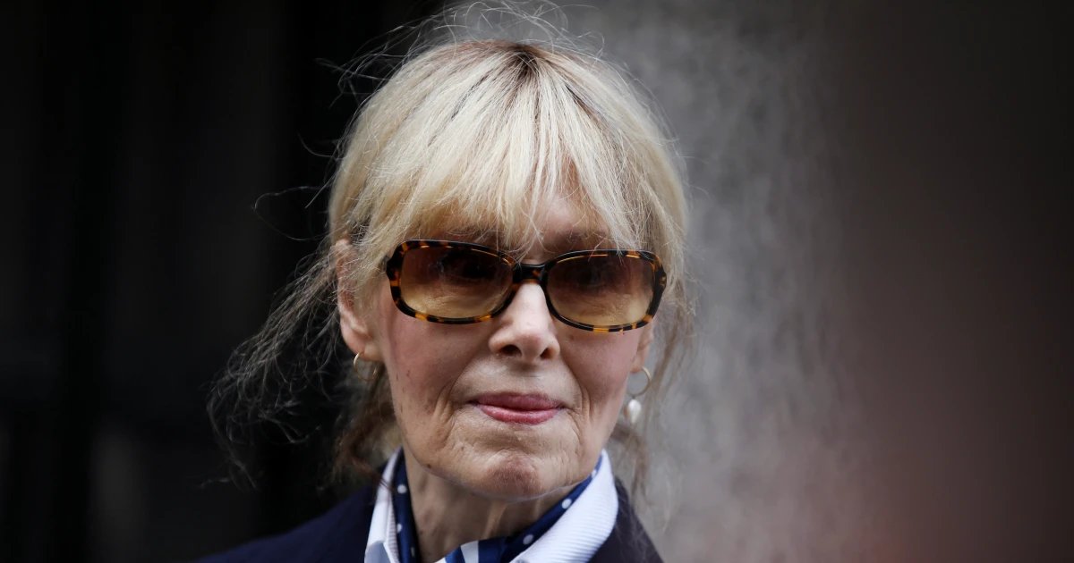 Justice Department opens criminal probe into E. Jean Carroll