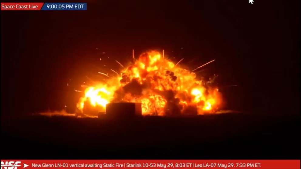 WATCH:  How does the Blue Origin rocket explosion affect upcoming moon missions?