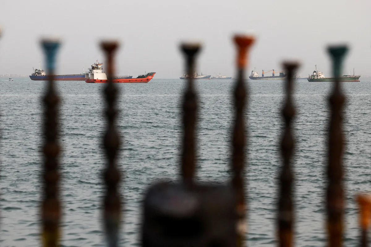 Oil prices fall after Trump says Iran deal to be announced shortly