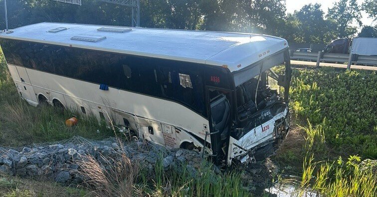Bus Crash in Virginia Kills 5 and Injures More Than 30