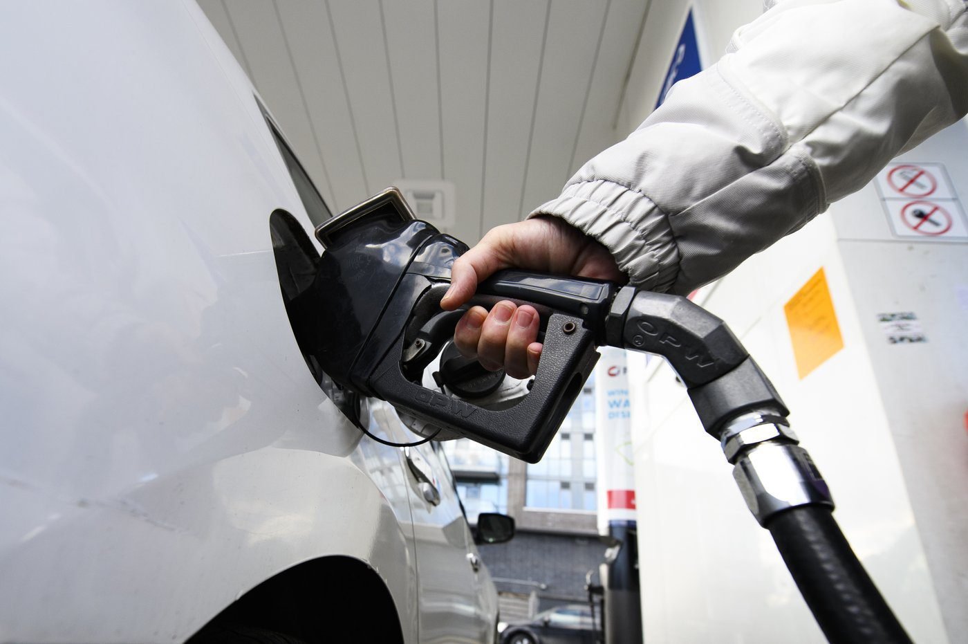 ‘It’s insane’: Summer gas prices could hit record highs, upending budgets and travel