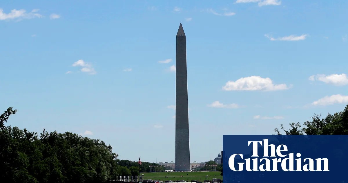 No-bid contract to turn DC’s reflecting pool blue goes to firm with ties to Trump | Washington DC