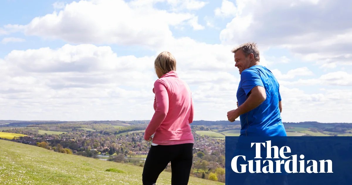 Experts call for UK four-day week as study links long work hours to obesity | Obesity