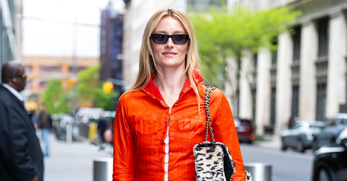 Sarah Pidgeon Wore the Shoe Trend to Pair With Light Jeans