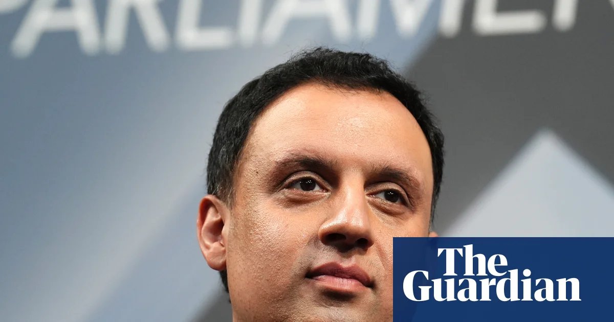 Don’t let Farage and Reform divide us, Labour’s Sarwar urges Holyrood leaders | Scottish politics