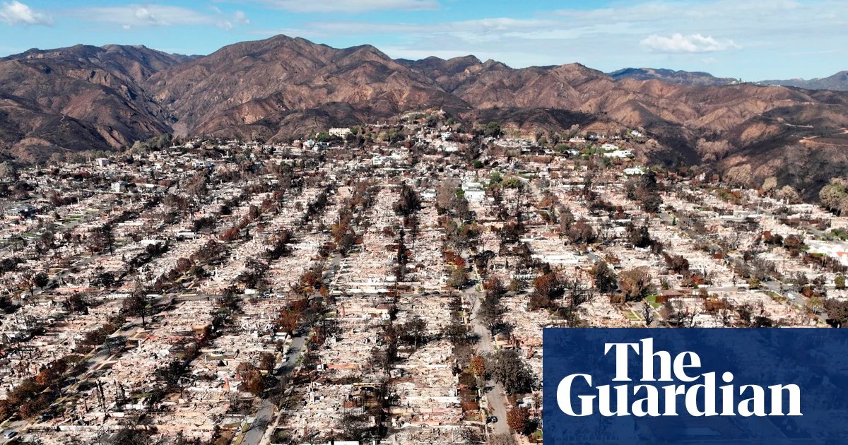Man accused of starting Palisades fire was ‘angry, intense, driving erratically’, lawyers say | California wildfires