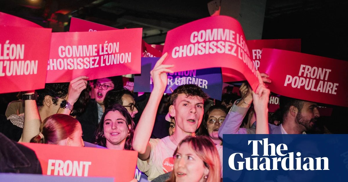 France has a record number of presidential hopefuls. Will any of them be able to hold back the far right? | France