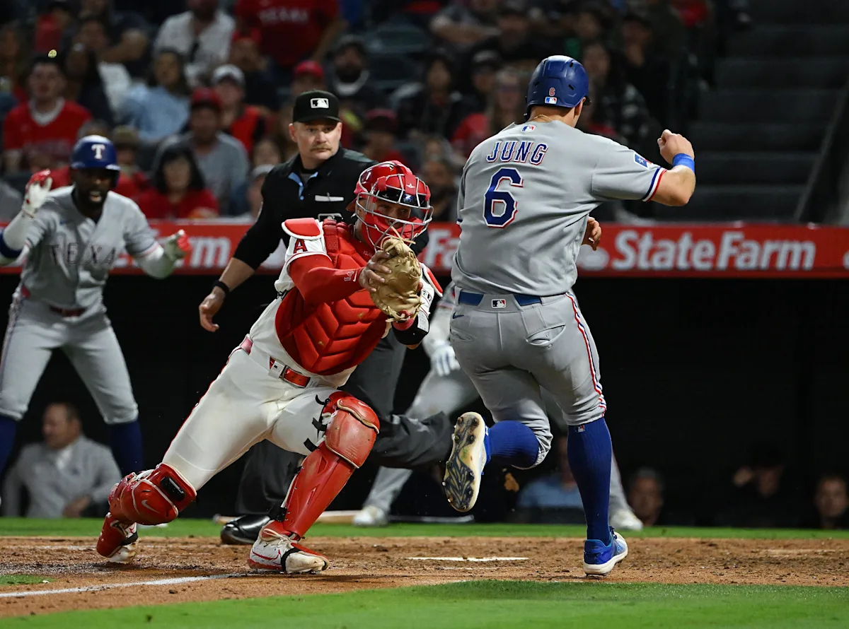 Thoughts on a 9-6 Rangers loss