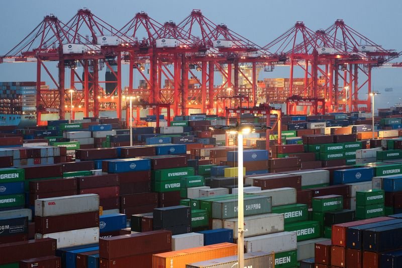 China April exports rebound strongly, trade surplus widens ahead of Trump visit