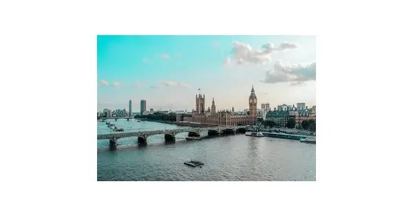 How to Move Abroad to the United Kingdom as a Student
