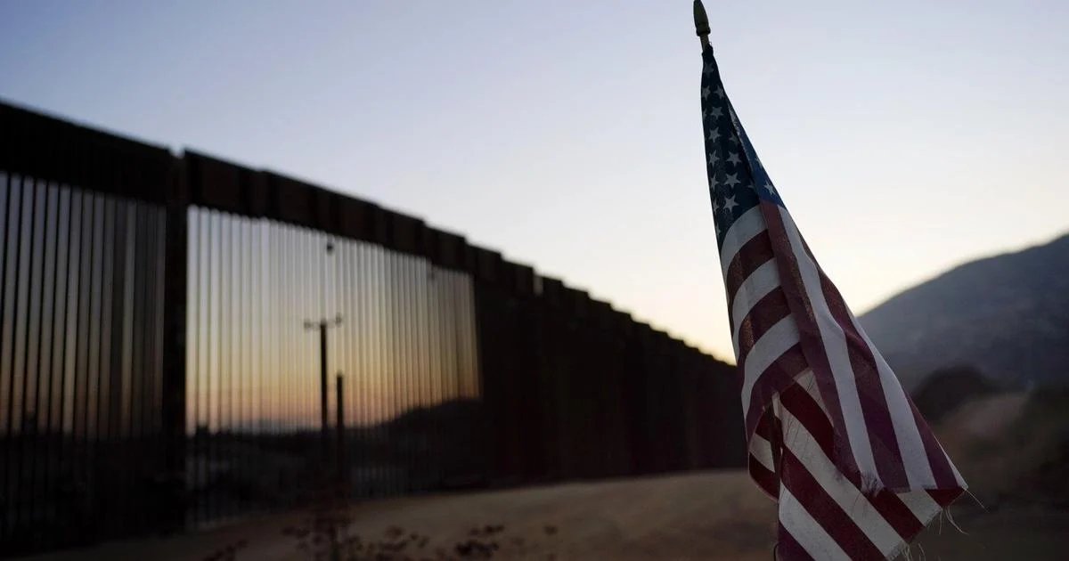 New U.S. green card policy could impact Canadians seeking permanent residency: lawyer