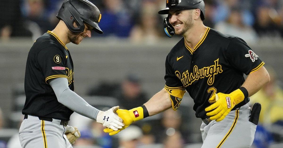 Blue Jays fail to complete sweep with 4-1 defeat to Pirates, lose Cease, Guerrero Jr.