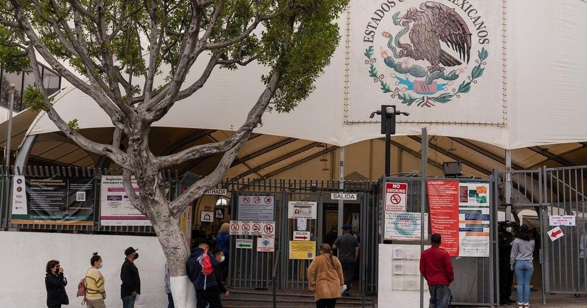 Trump review that could shutter Mexican consulates stokes worries