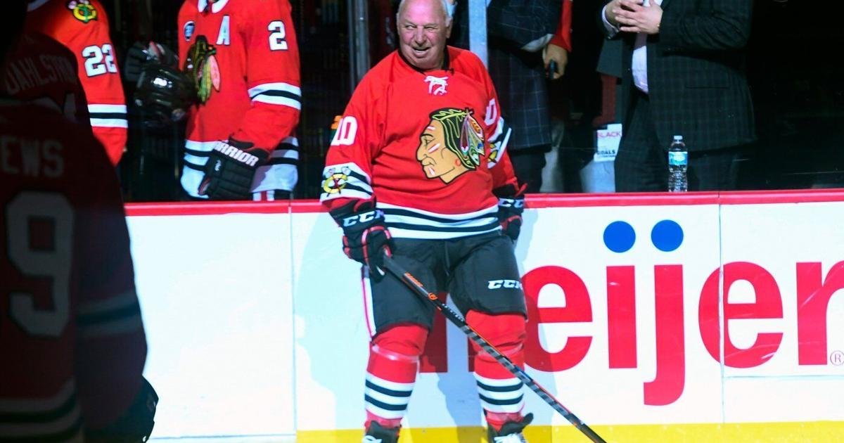 Dennis Hull, who starred for the Blackhawks and helped Canada win the ’72 Summit Series, dies at 81