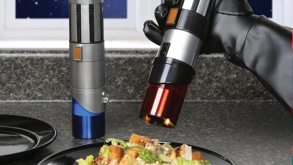 The Star Wars Lightsaber Salt and Pepper Grinders Are on Sale at Amazon