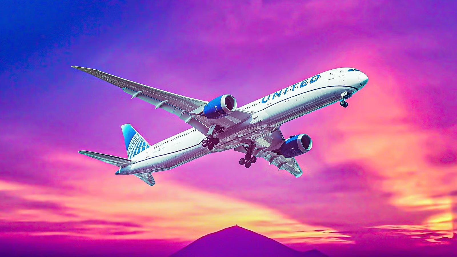 “Four-Letter Word”: United Airlines 767 Returns To Newark After Bluetooth Name Sparks Alert