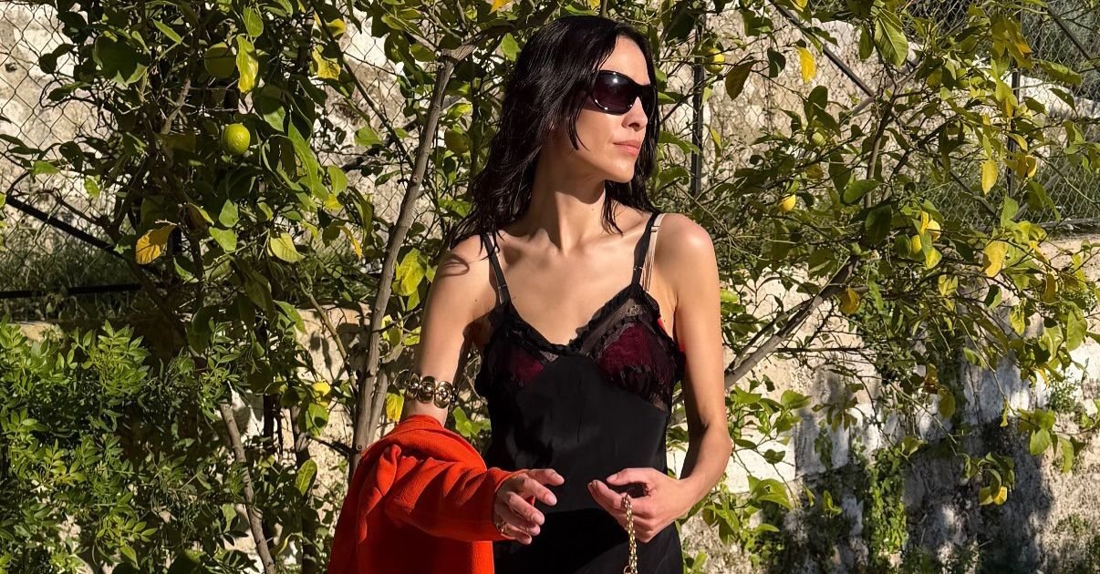 Alexa Chung Wore a Specific Sandal Trend That’s Selling Out
