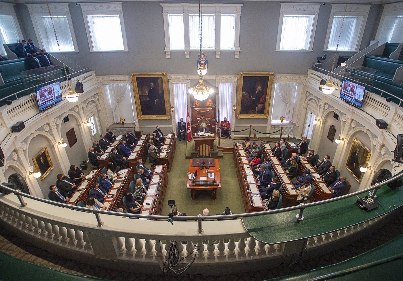 Former Progressive Conservative justice minister joins the Nova Scotia Liberal Party