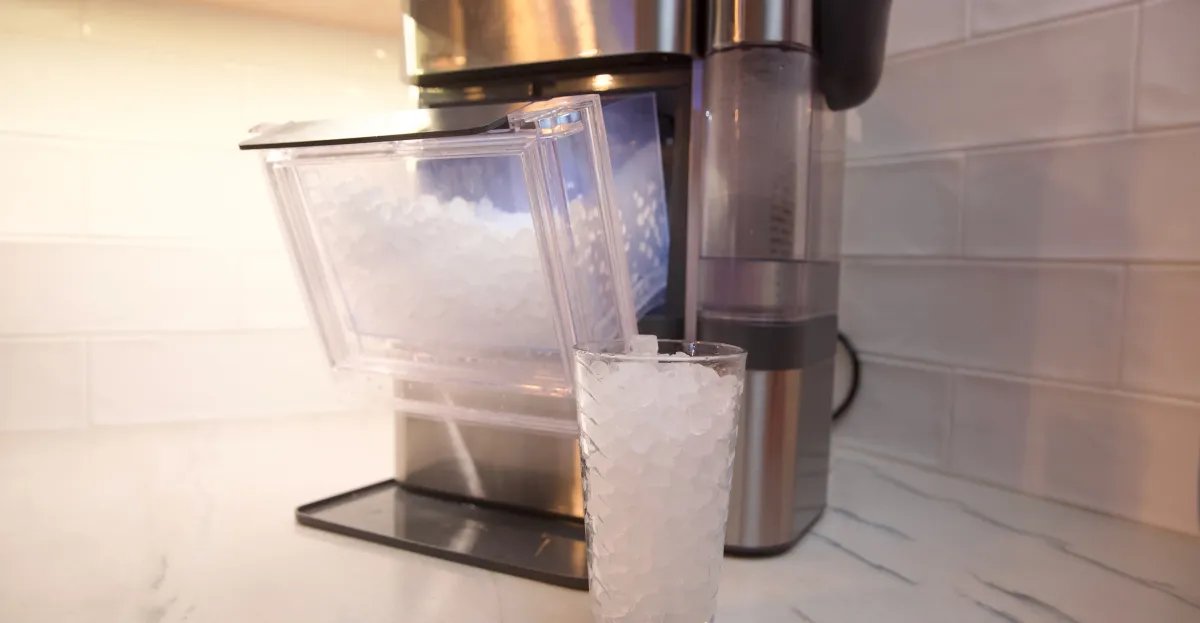 GE’s nugget ice maker is nearly half off if you buy it refurbished