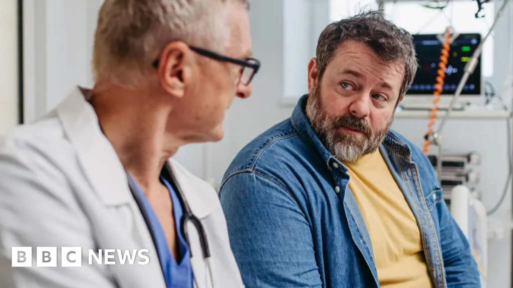 What are the symptoms of prostate cancer and what should you check for?