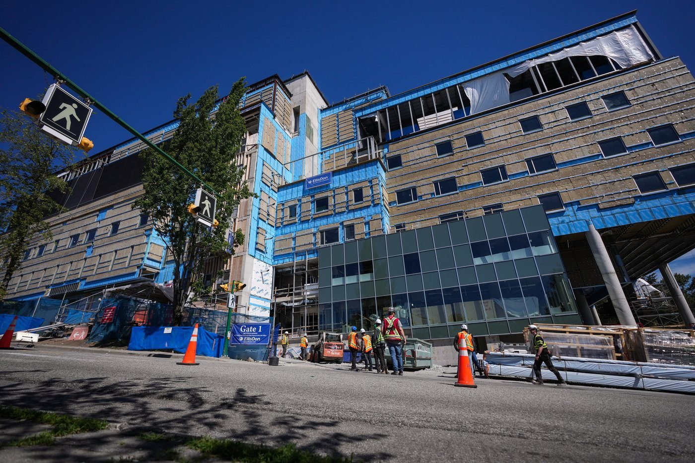 Community voices frustration as Burnaby hospital expansion project is put on hold