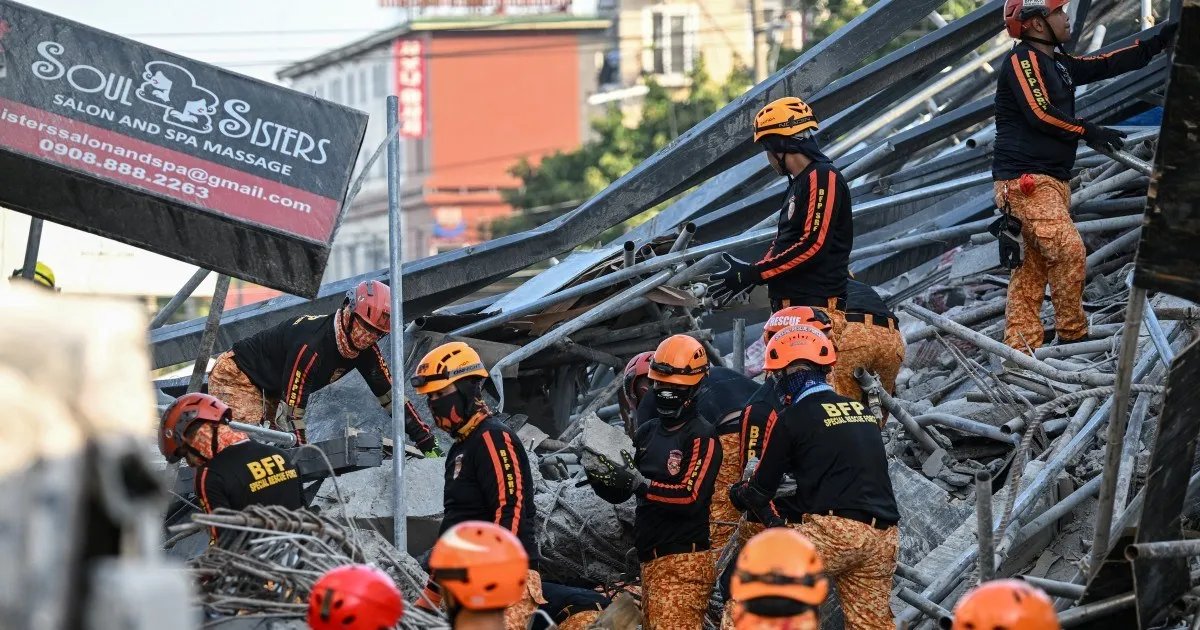 Building collapse in Philippines leaves 3 dead, 17 missing | News