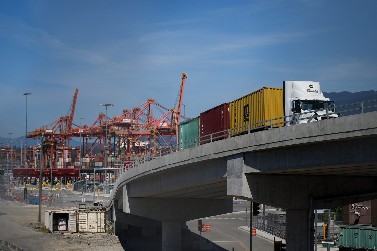 Business coalition calls on Liberals to outline plans to address aging railway bridge linking to the Port of Vancouver