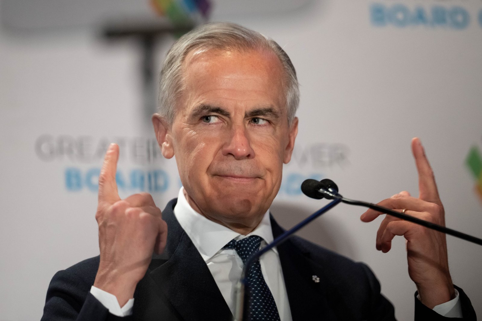 📈 MOUs for everyone – iPolitics