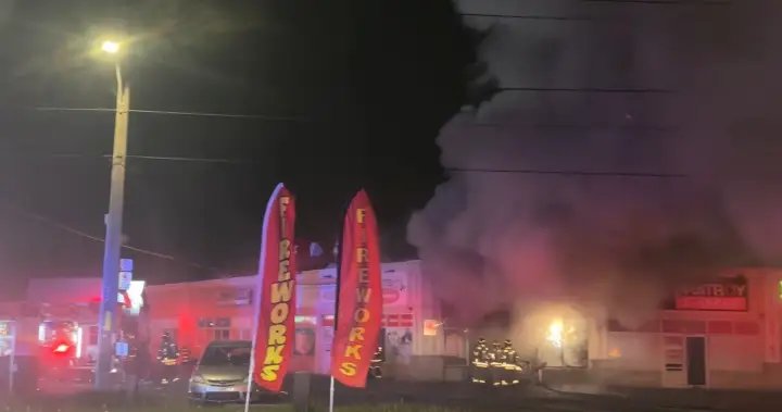 Vehicle crashes into Toronto fireworks store, causes 4-alarm fire – Toronto