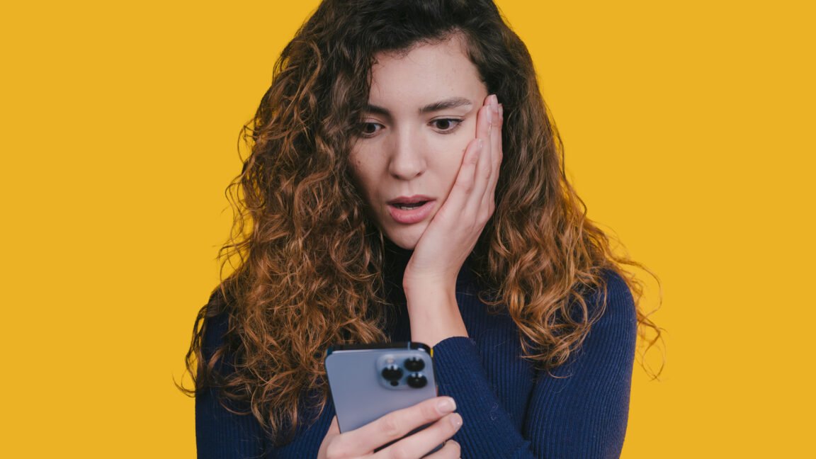 Cell phone users can’t stop incriminating themselves